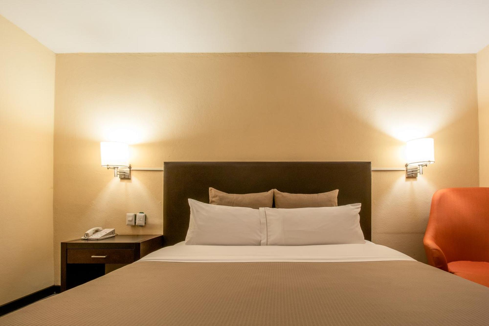 Hotel Rocaval San Cristóbal de Las Casas Buitenkant foto